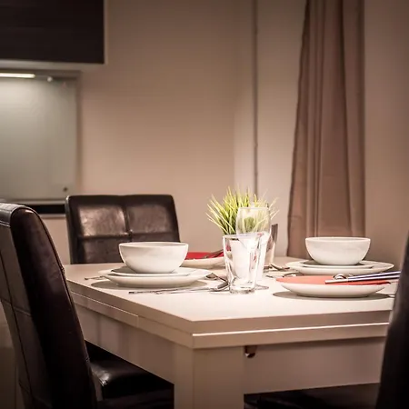 Lägenhet Dependance West