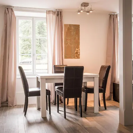 Dependance West アパート